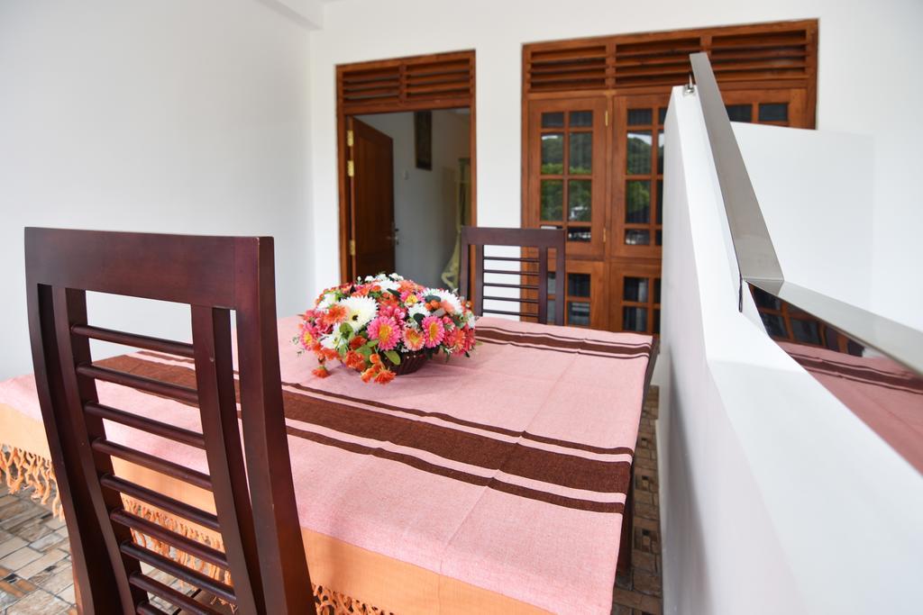 The Lodge Unawatuna Luaran gambar